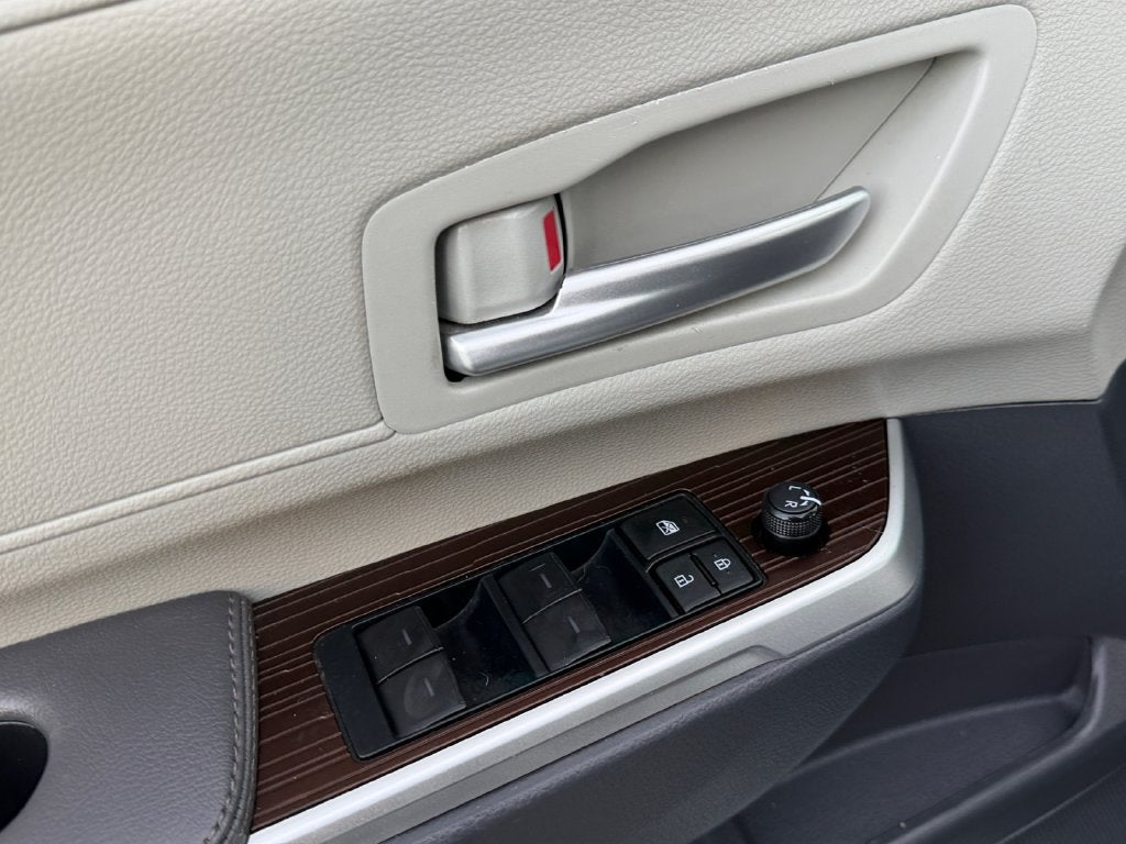 2024 Toyota Sienna XLE 7 Passenger