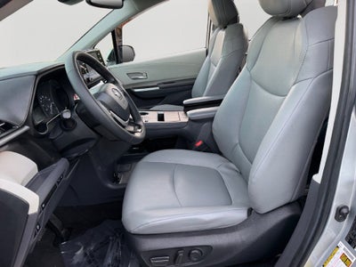 2024 Toyota Sienna XLE 7 Passenger