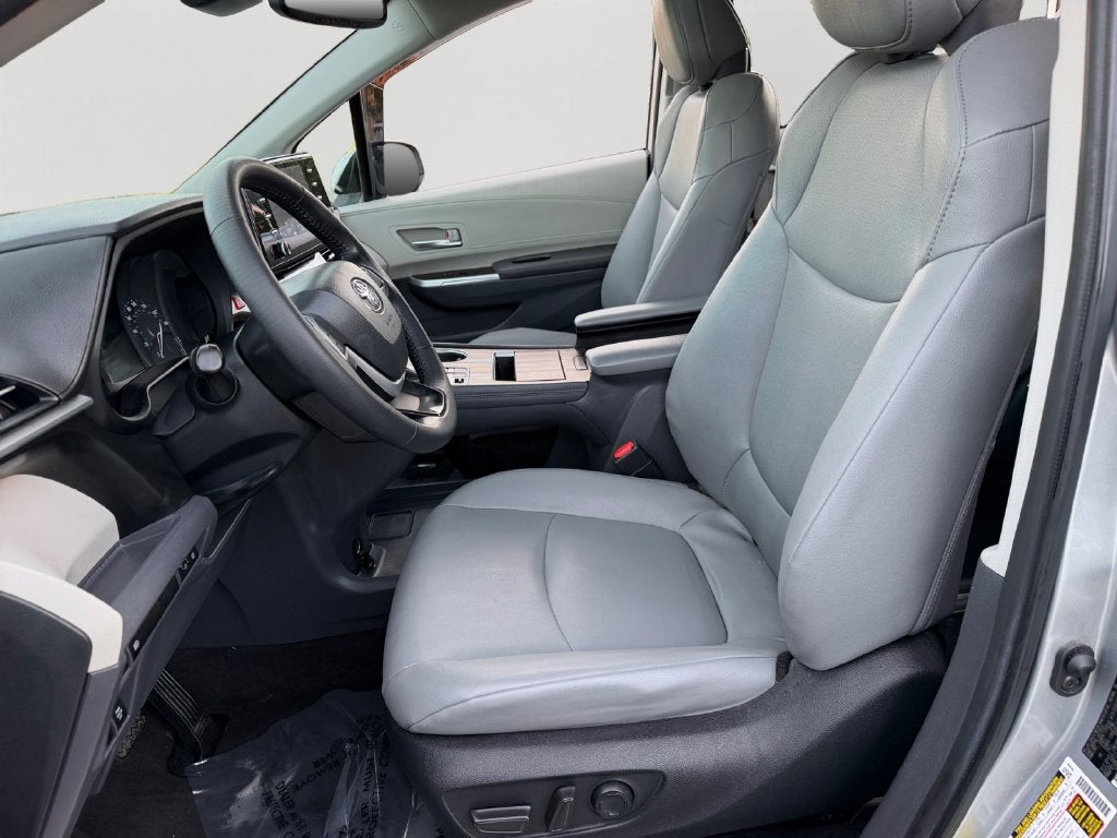 2024 Toyota Sienna XLE 7 Passenger