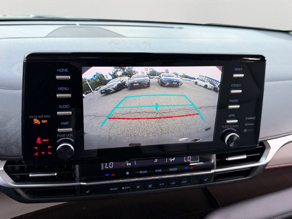 2024 Toyota Sienna XLE 7 Passenger