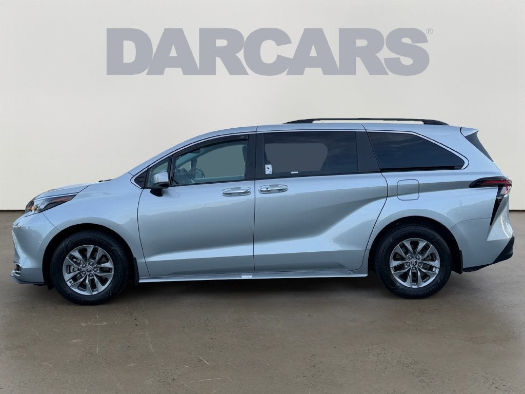 2024 Toyota Sienna XLE 7 Passenger