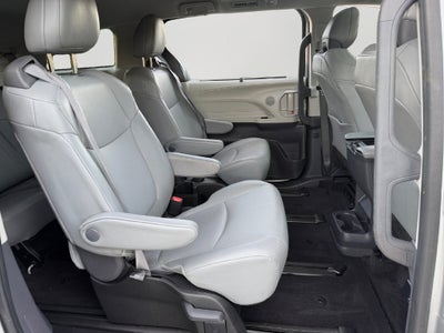 2024 Toyota Sienna XLE 7 Passenger