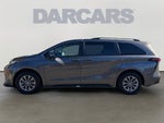 2022 Toyota Sienna XLE 8 Passenger