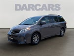 2019 Toyota Sienna XLE Premium 8 Passenger LOW MILES!