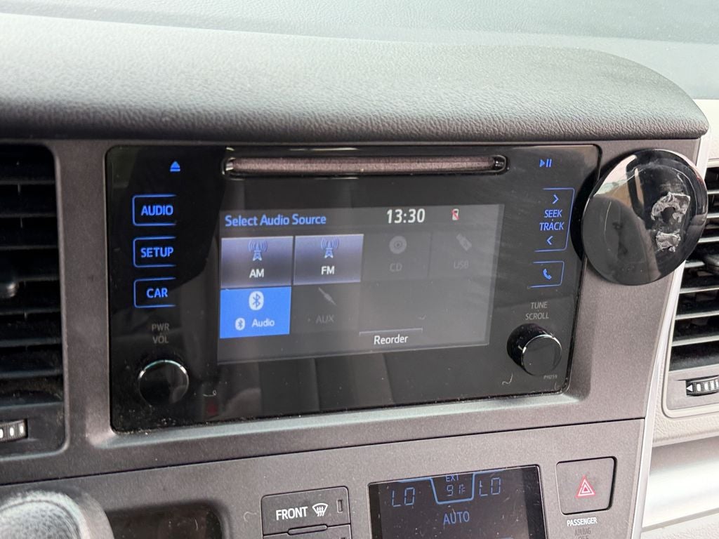 2017 Toyota Sienna L 7 Passenger