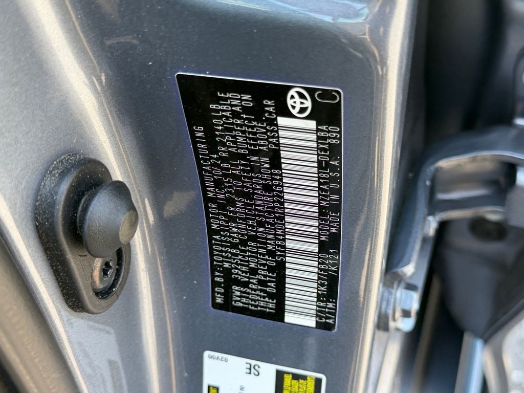 2024 Toyota Corolla LE