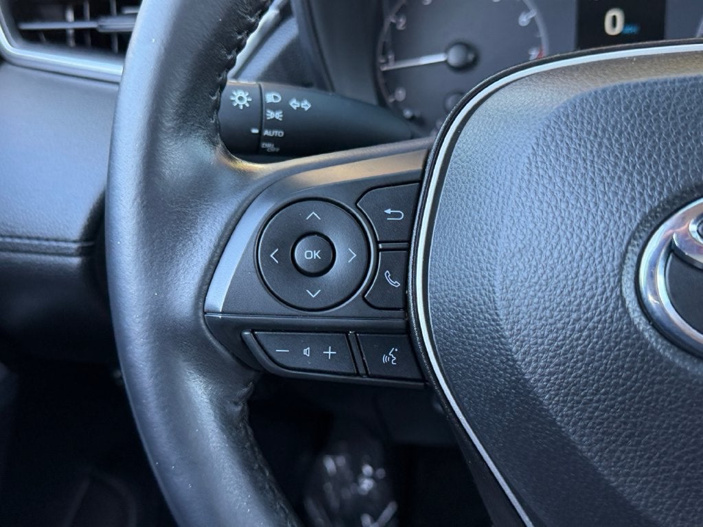 2023 Toyota Corolla Cross LE AWD!
