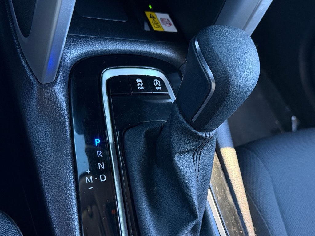 2023 Toyota Corolla Cross LE AWD!