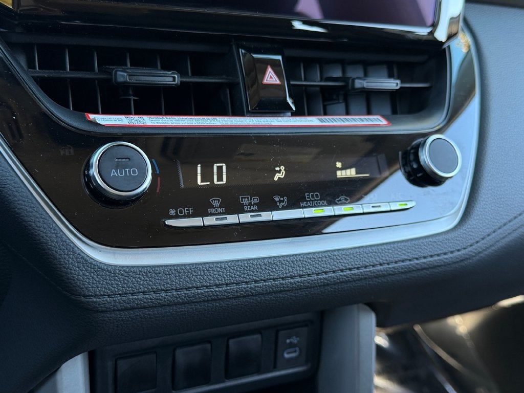 2024 Toyota Corolla Cross LE AWD!