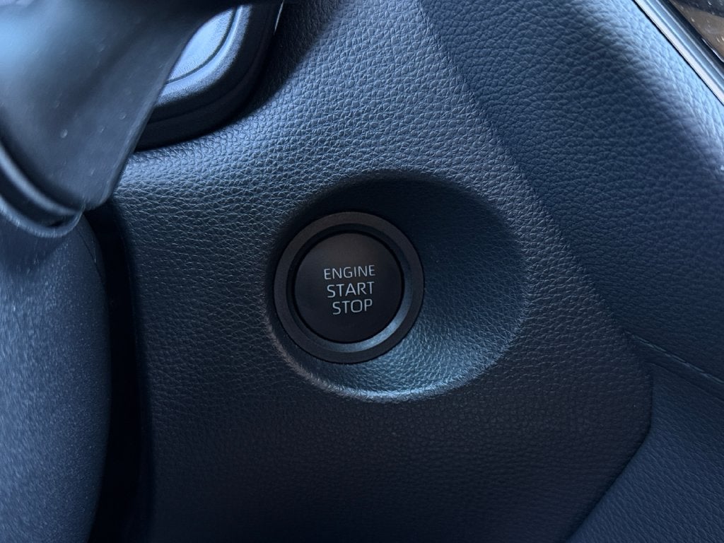 2024 Toyota Corolla Cross LE AWD!