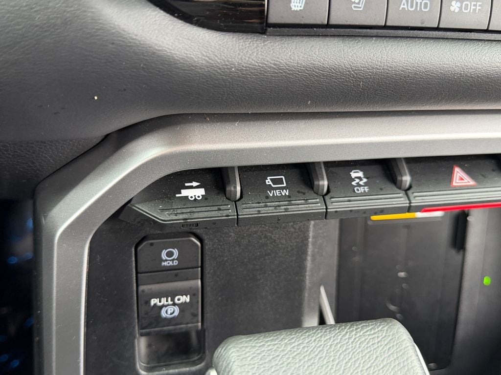 2024 Toyota Sequoia Platinum