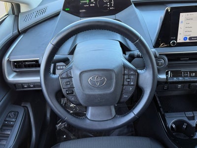 2025 Toyota Prius LE