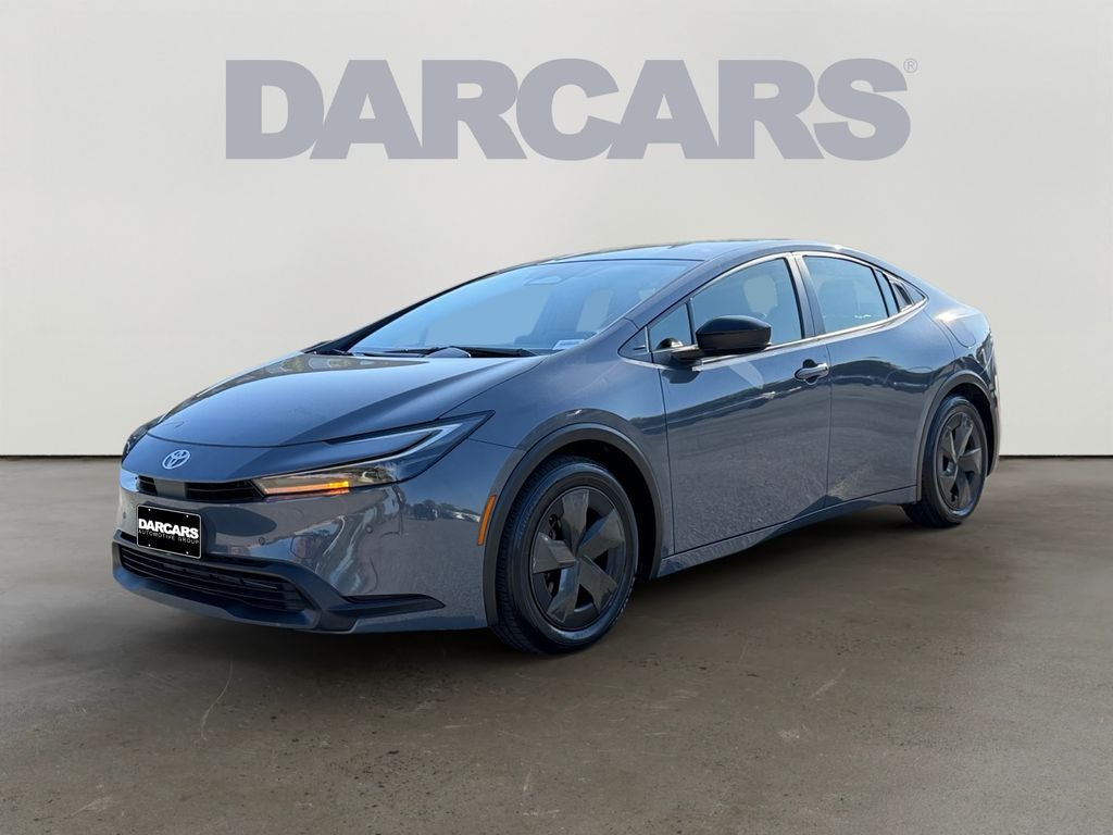 2025 Toyota Prius LE