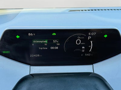 2025 Toyota Prius LE