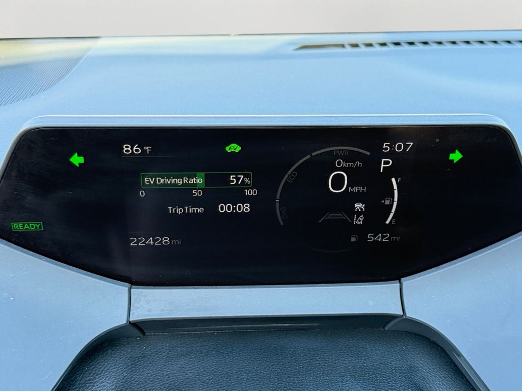 2025 Toyota Prius LE
