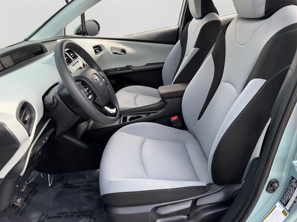 2019 Toyota Prius LE