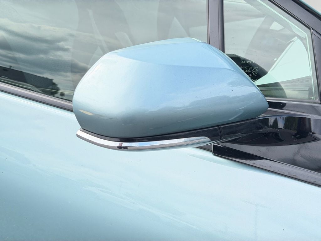 2019 Toyota Prius LE