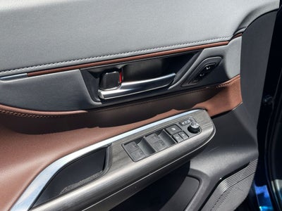 2022 Toyota Venza XLE