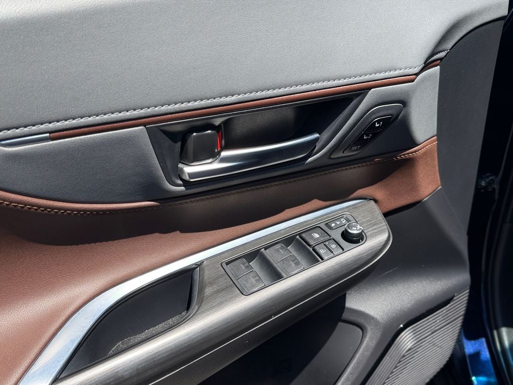 2022 Toyota Venza XLE