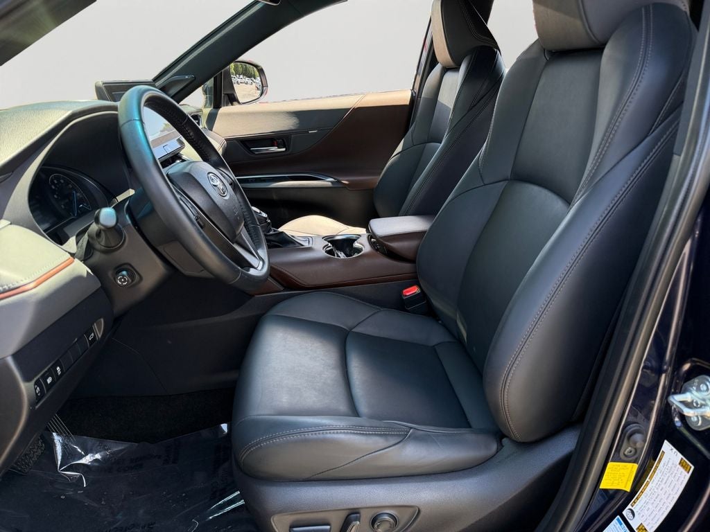 2022 Toyota Venza XLE