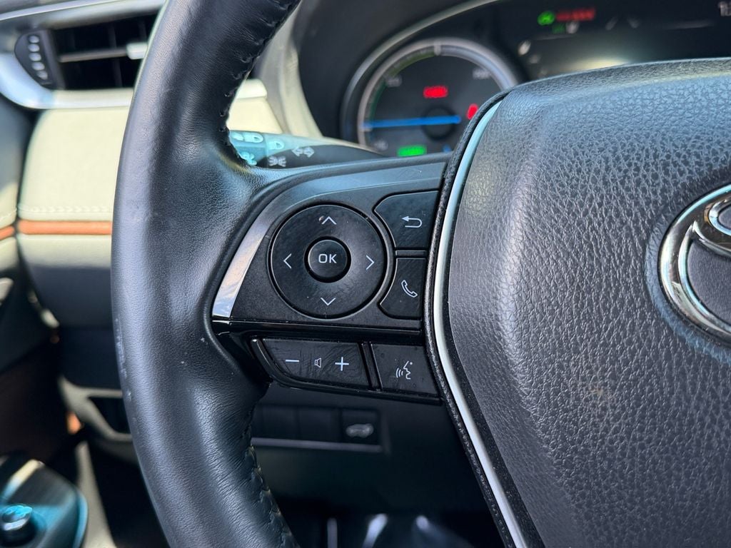 2022 Toyota Venza XLE