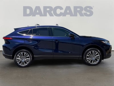 2022 Toyota Venza XLE