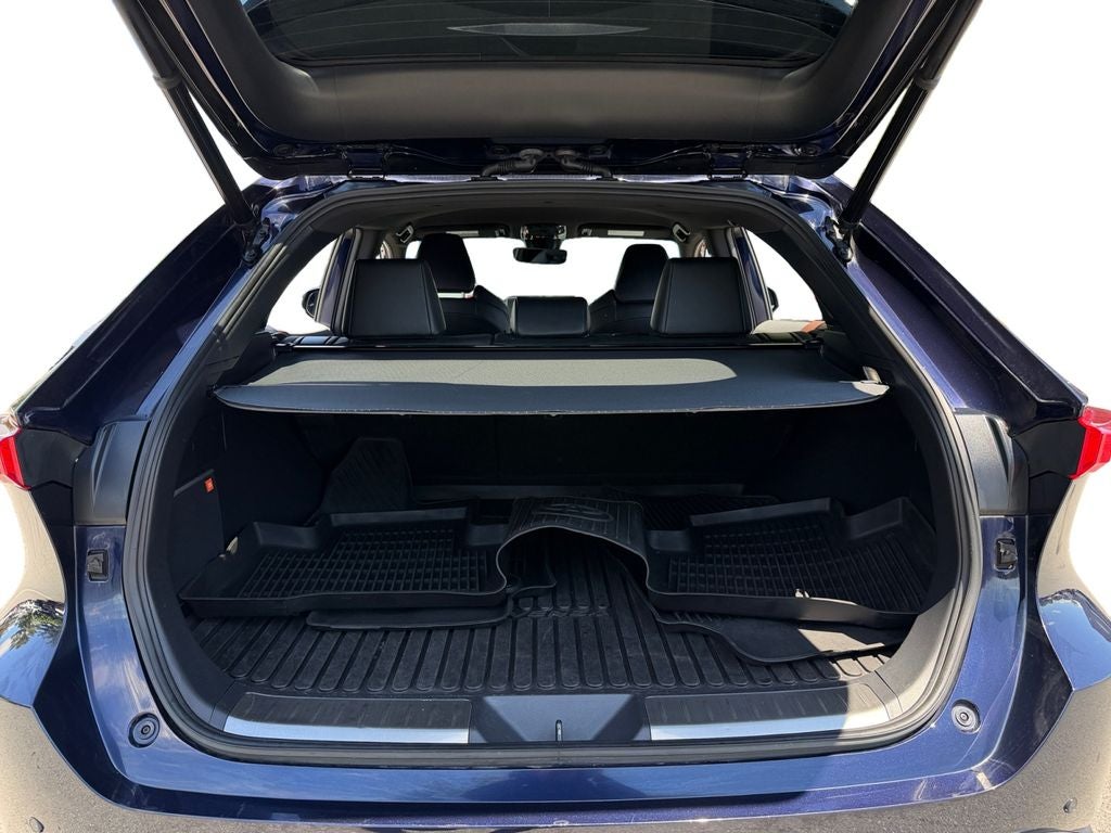 2022 Toyota Venza XLE