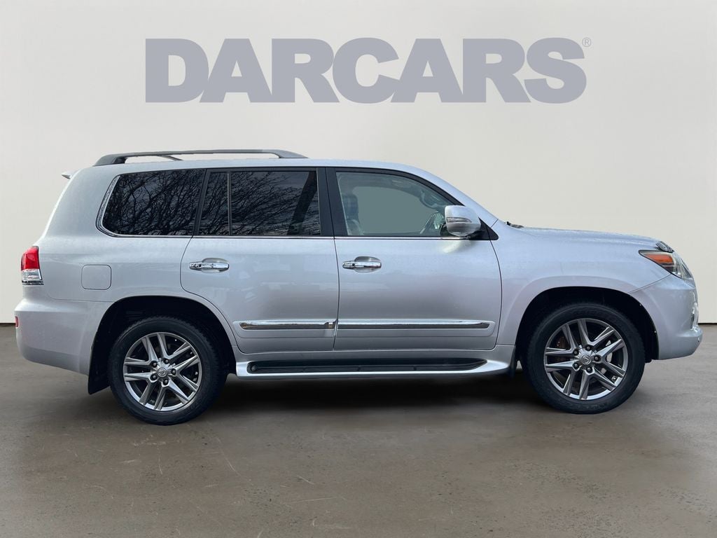 2013 Lexus LX 570 570 Low Miles w/ Rear Entertainment!