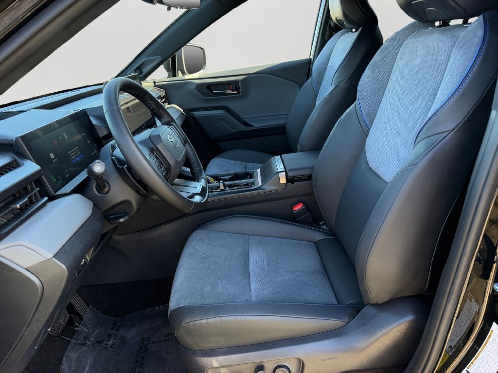 2026 Toyota RAV4 Plug-In Hybrid XSE FULLY LOADED!