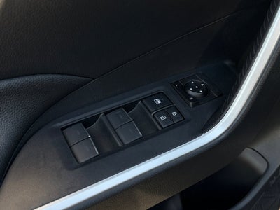 2023 Toyota RAV4 Hybrid XLE W/ SUNROOF!