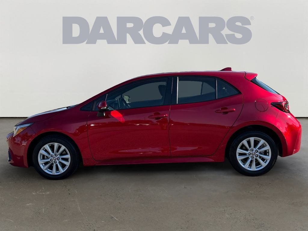 2025 Toyota Corolla Hatchback SE