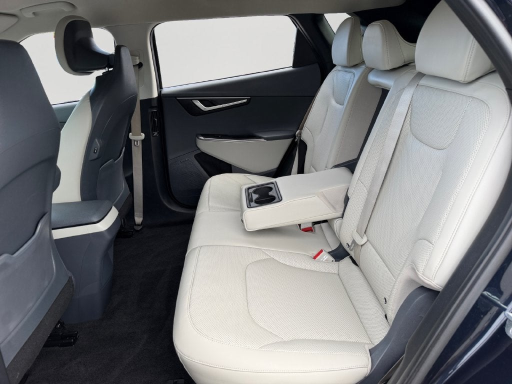 2023 Kia EV6 Wind