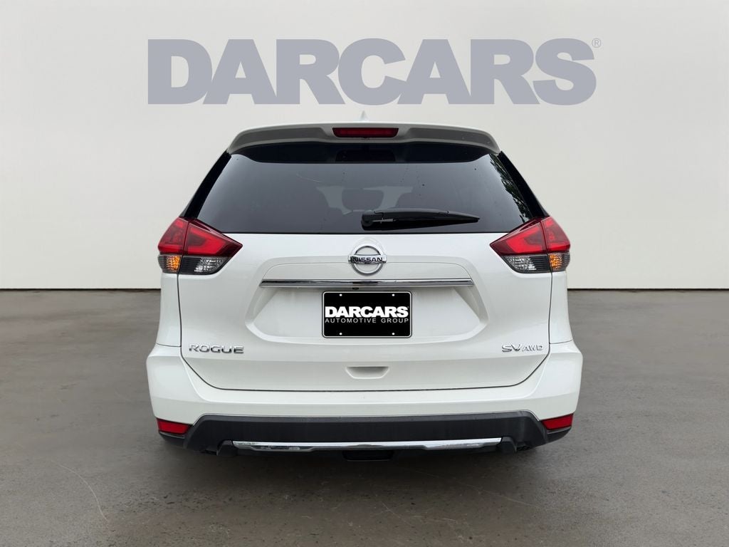2018 Nissan Rogue SV