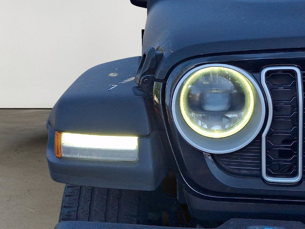 2024 Jeep Wrangler Sahara 4xe