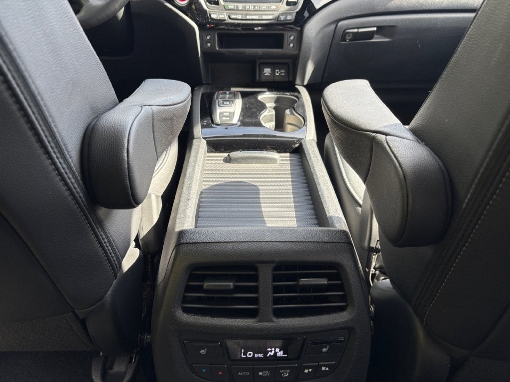 2020 Honda Passport Elite