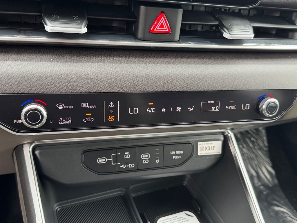 2026 Kia Carnival EX