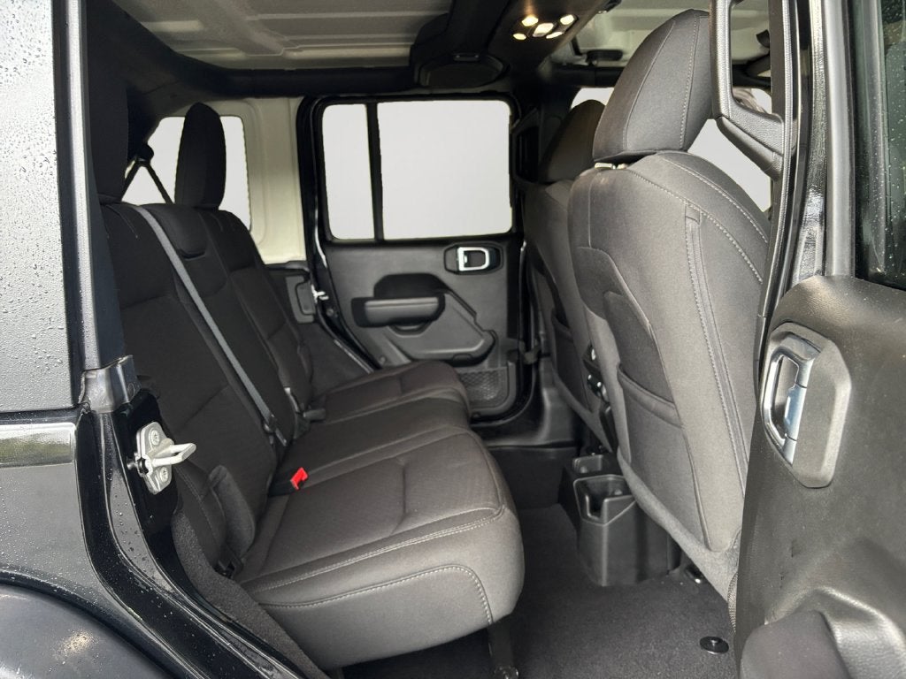 2018 Jeep Wrangler JK Unlimited Sahara