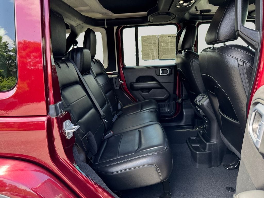 2021 Jeep Wrangler Unlimited Sahara Altitude