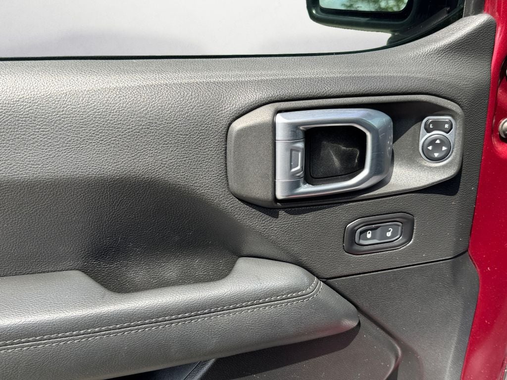 2021 Jeep Wrangler Unlimited Sahara Altitude