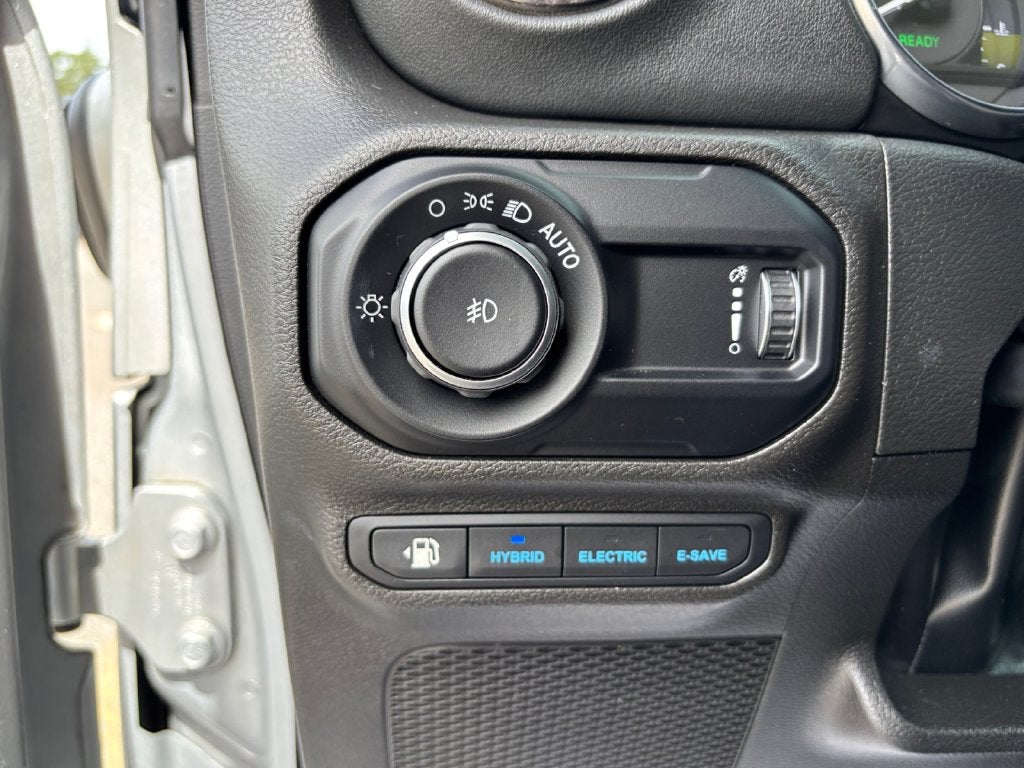 2023 Jeep Wrangler Sahara 4xe High Altitude