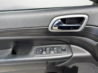 2020 Jeep Grand Cherokee Laredo E