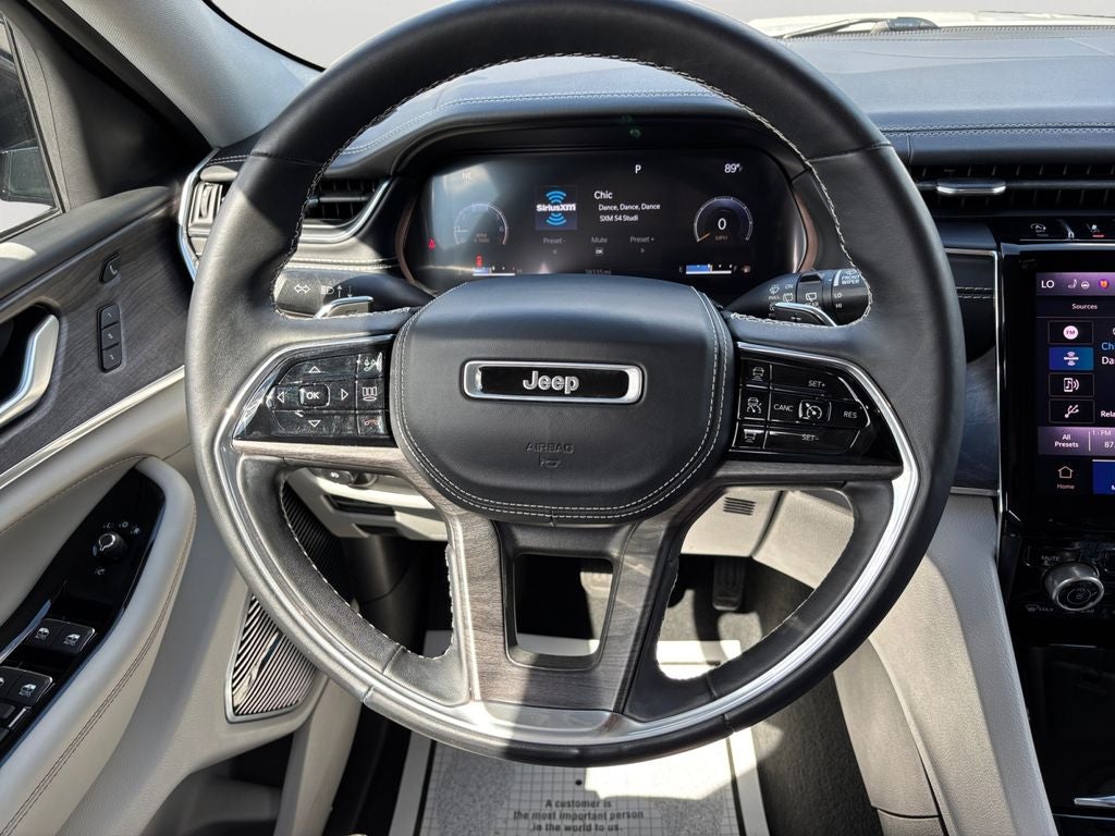 2022 Jeep Grand Cherokee Overland