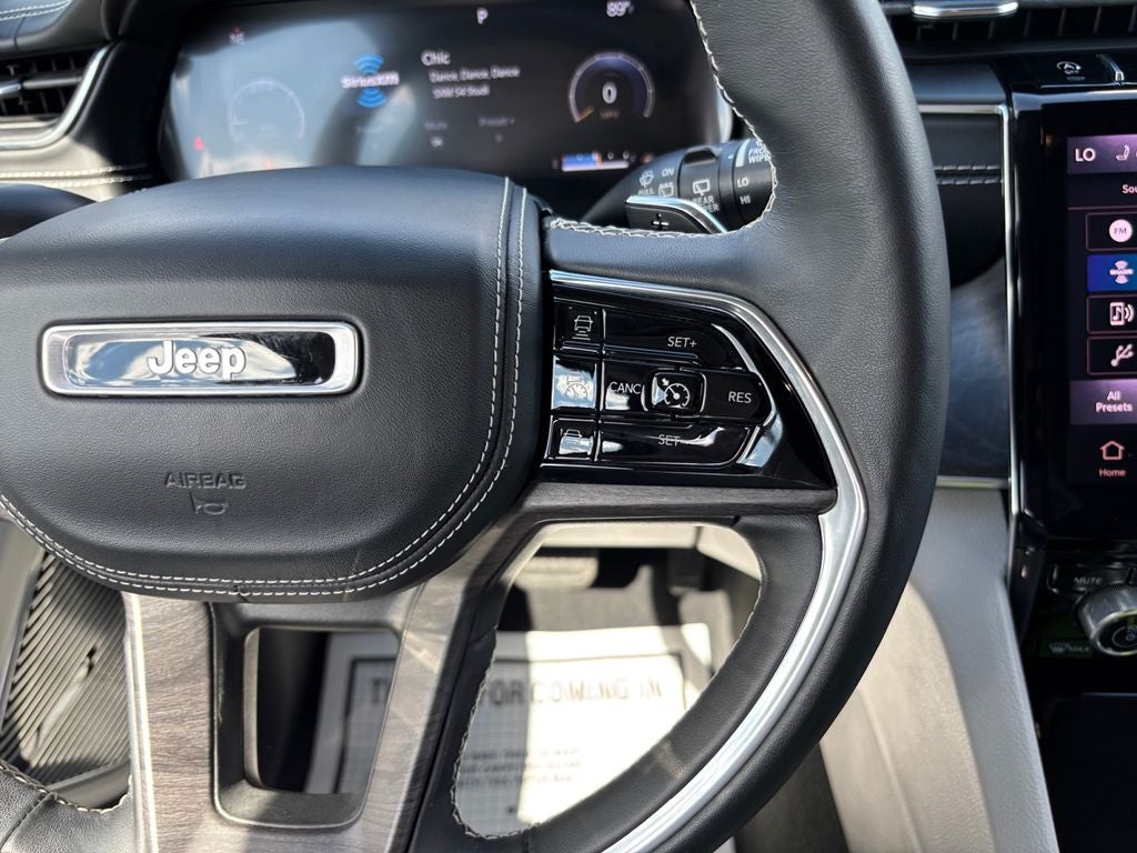 2022 Jeep Grand Cherokee Overland