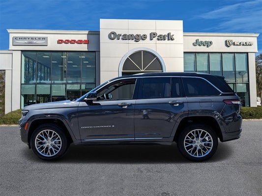 2023 Jeep Grand Cherokee Summit in Silver Spring, MD - DARCARS Automotive Group