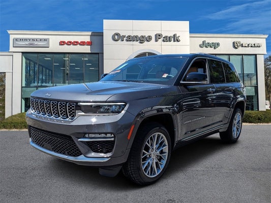 2023 Jeep Grand Cherokee Summit in Silver Spring, MD - DARCARS Automotive Group