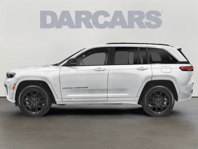 2026 Jeep Grand Cherokee Laredo Altitude