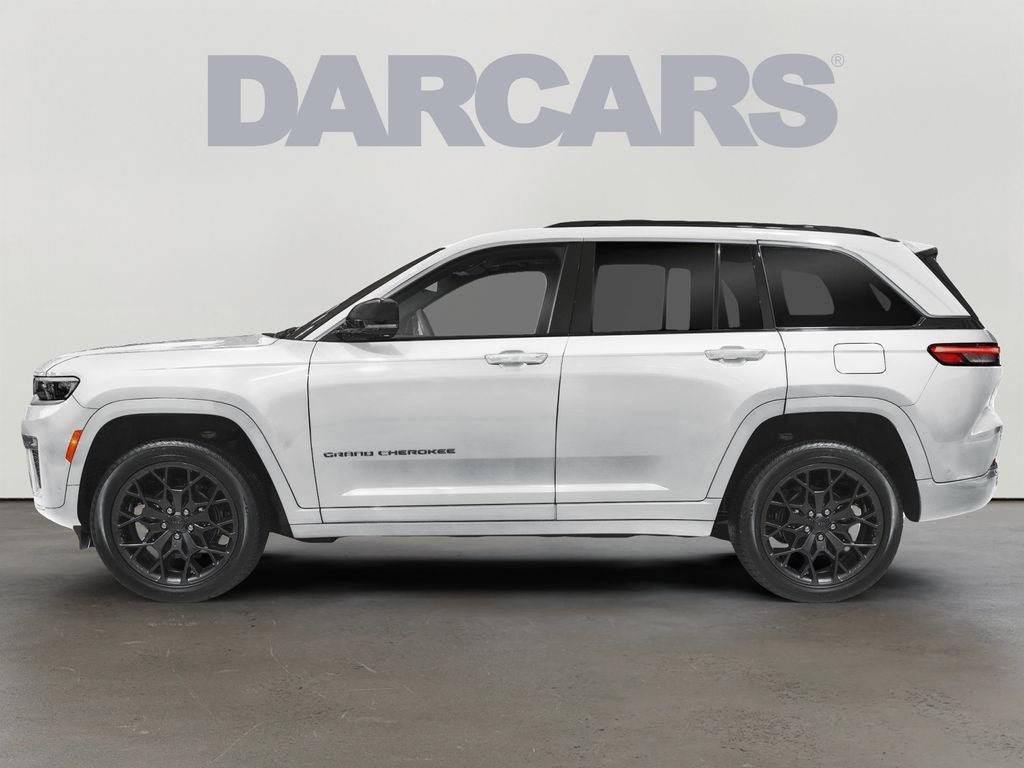 2026 Jeep Grand Cherokee Laredo Altitude
