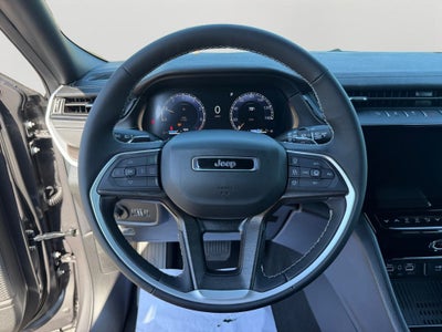 2026 Jeep Grand Cherokee Laredo Altitude