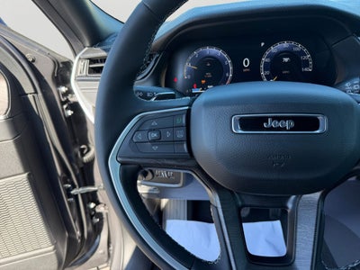 2026 Jeep Grand Cherokee Laredo Altitude