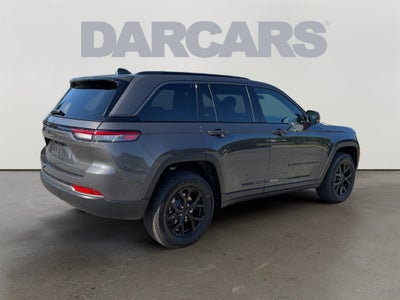 2026 Jeep Grand Cherokee Laredo Altitude